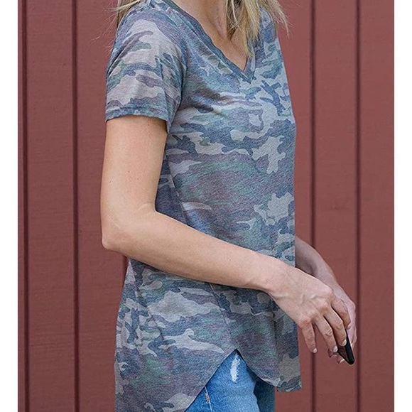 Camo print vneck t-shirt - Picture 2 of 5